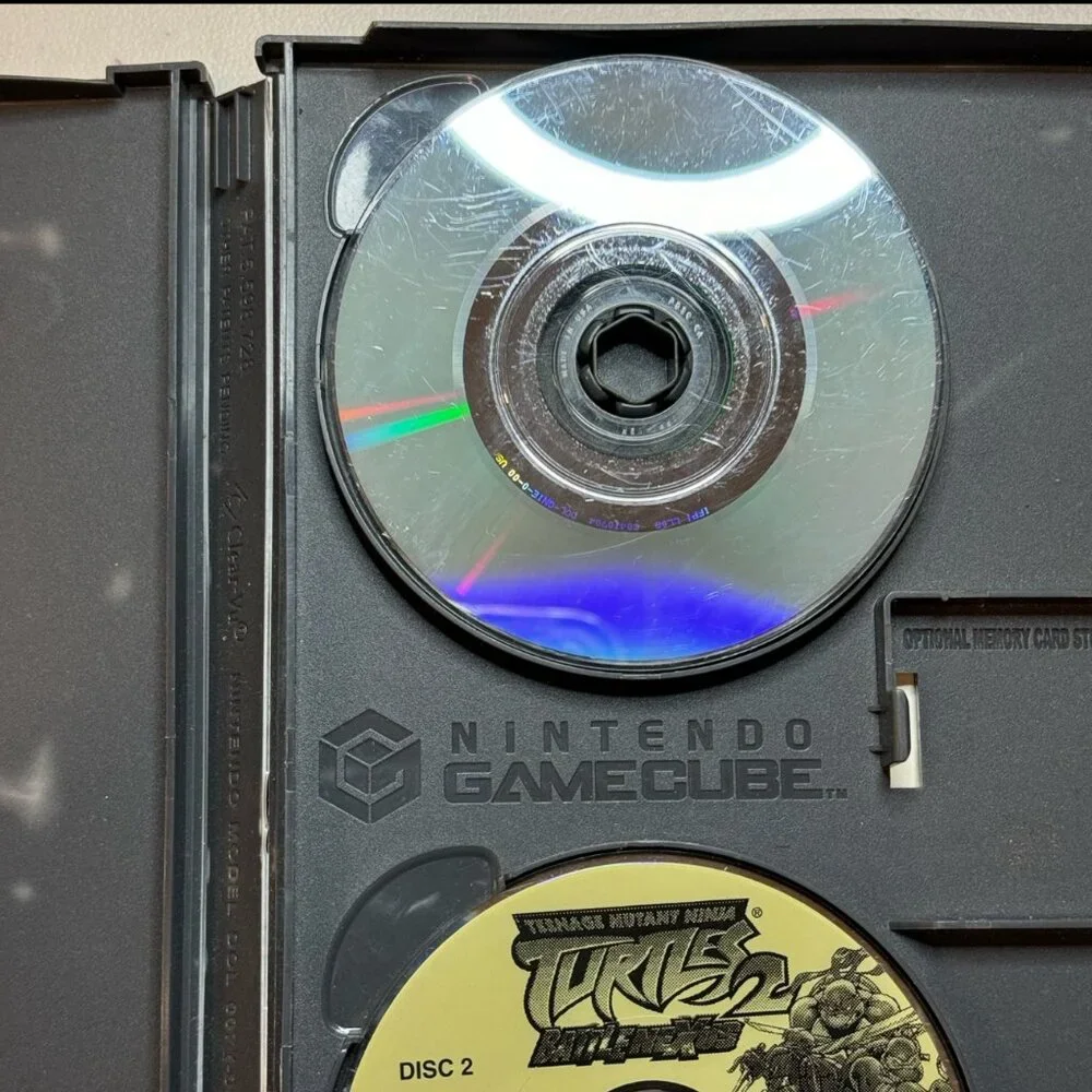 Teenage Mutant Ninja‎ Turtles 2: BattleNexus Case & Discs Only Nintendo Gamecube